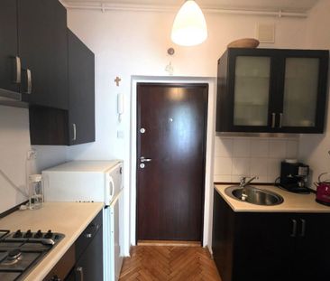 Przestronna kawalerka Katowice – Koszutka 23.5 m² - Photo 4