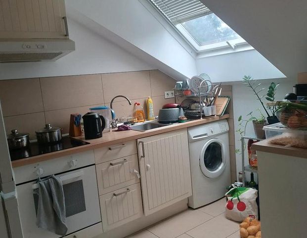 2 Zimmer DG Wohnung in Niederrad - Foto 1