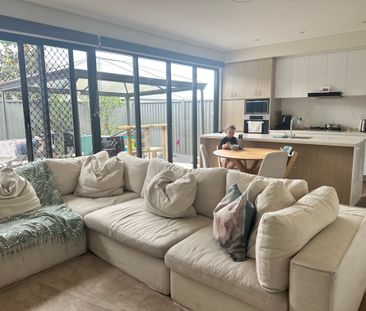 Kellyville - Photo 1