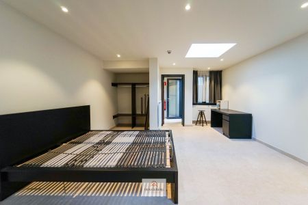 Gelijkvloers en gemeubelde studio te huur vlakbij Gent centrum - Photo 3
