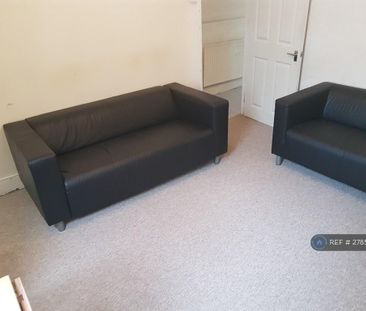 4 bedroom terraced house to rent - Photo 2