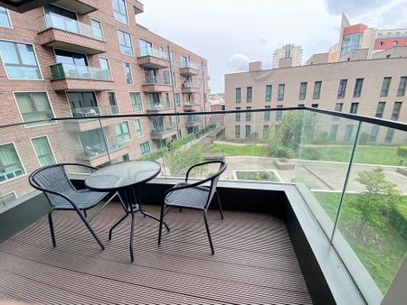 1 bedroom flat to rent - Photo 4