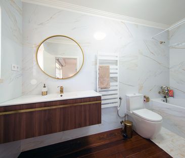 Detached villa with heated pool in Leiria - Photo 1