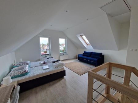 Dwupoziomowe 77 m² z miejscem parkingowym - Zdjęcie 4