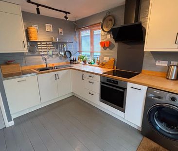 3 bedroom detached house to rent - Photo 6