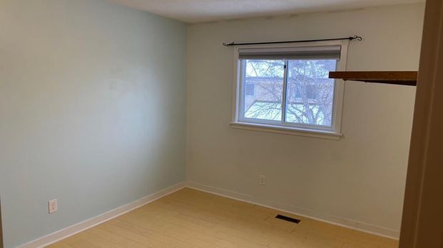 For Lease - 146 Fanshawe Drive, Brampton, Ontario - Photo 1