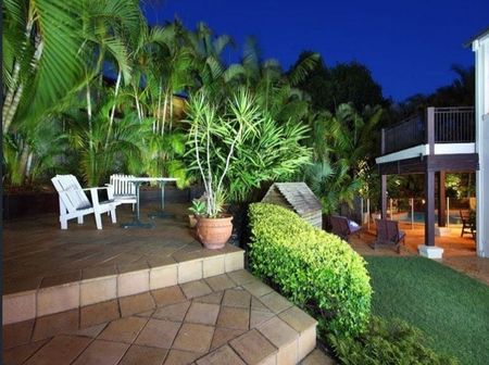 PRESTIGE PROPERTY - PRIME LOCATION - POOL - FULLY FURNISHED - PET FRIENDLY - Photo 2