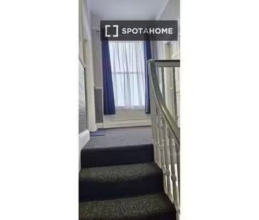 Bed for rent in a residence in Dublin - Photo 5