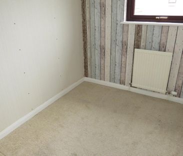 Guthrie Close - Photo 2