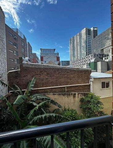 Chippendale - Photo 4