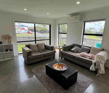 Fisher Parade, Sunnyhills - 4 bedroom house fo... - Photo 2