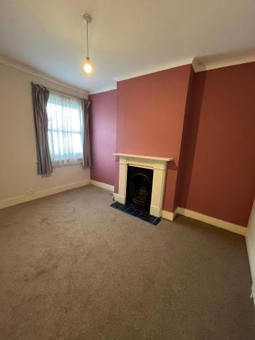 4 bedroom property to rent - Photo 5
