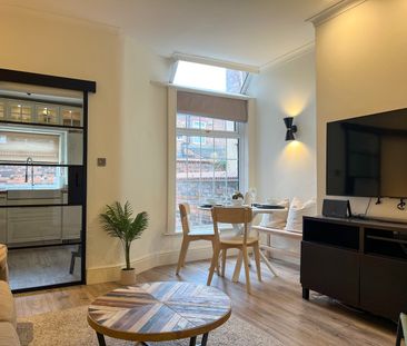 Room in a Shared House, Littleton Road, M7 - Photo 1