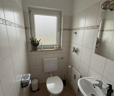 Großzügige und schöne 3,5-Zimmer-Wohnung mit Balkon in Stuttgart-Pl... - Photo 1