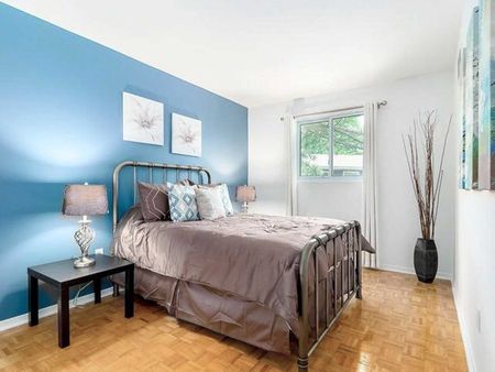 For Lease - 6855 Glen Erin Drive Unit# 15, Mississauga, Ontario - Photo 3