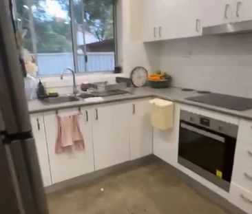Croydon Park - Photo 2