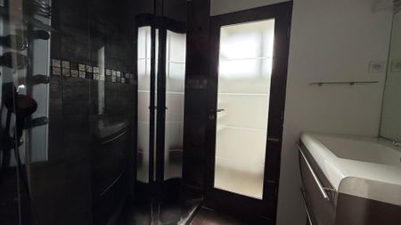 Location Appartement 2 pièces 46m² - Photo 5