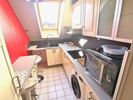 PORT CERGY JOLI MEUBLE IDEAL COUPLE OU COLOCATION Cergy (95000) - Photo 4