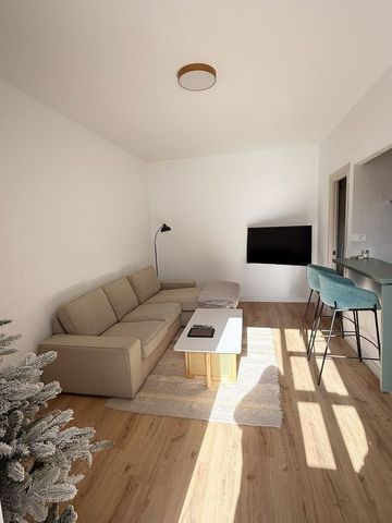 Alquiler de piso en Calle la Feria, 12 - Photo 2