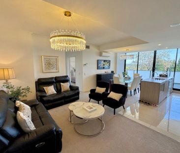 Modern Apartment Living in a Convenient Location - Photo 1