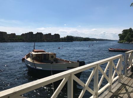 Fantastiskt litet hus för den lilla familjen - Foto 2