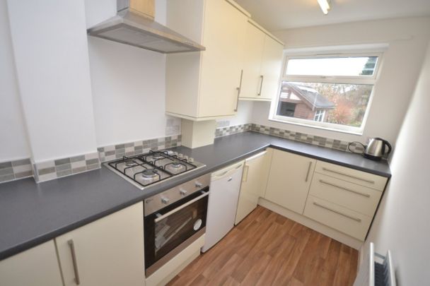 3 bed Semi-Detached House for Rent - Photo 1