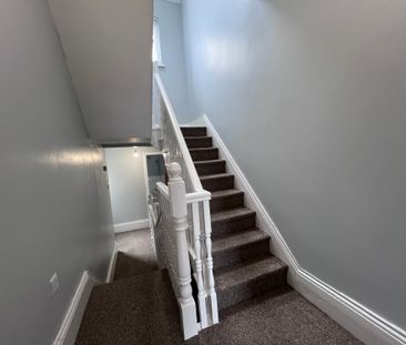 94A Castlereagh Road, Belfast, BT5 5FR - Photo 4