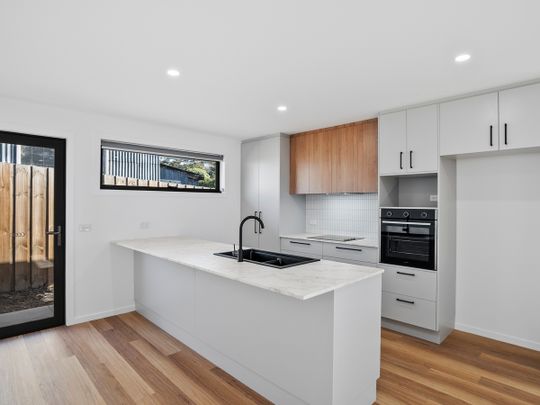 3/92 Abbotsfield Road Claremont TAS 7011 Australia - Photo 1