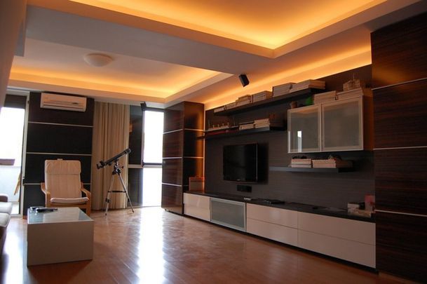 Crangasi 4 camere in Vila - Fotografie 1