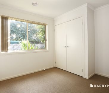Spacious Family Home! - Photo 1