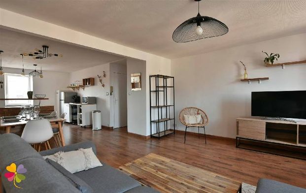 Location Appartement 3 pièces 77m² CHERBOURG-EN-COTENTIN 50100 - Photo 1