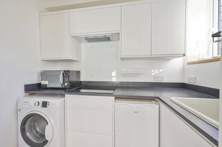 1 bedroom flat to rent - Photo 5