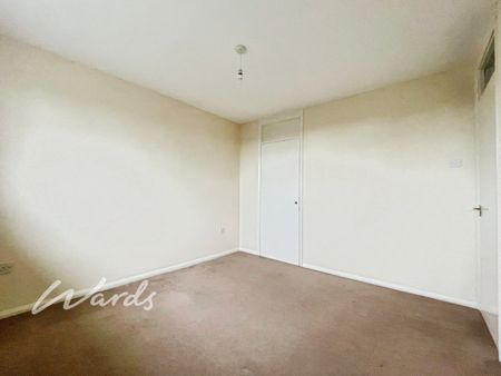 3 bedroom end of terrace house to rent - Photo 3