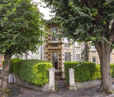 1 Bed Flat - Photo 1