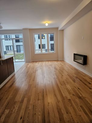 For Lease - 2059 Horace Duncan Crescent, Oshawa, Ontario - Photo 1