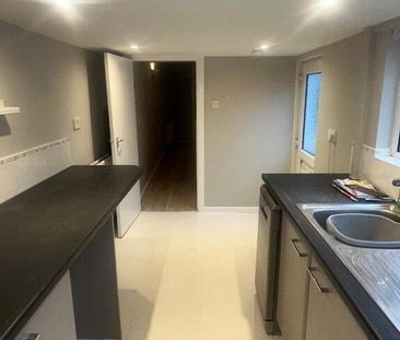 20 North Street, Newtownards, BT23 4DE - Photo 6