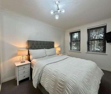 Marks Court, Southend On Sea, Essex, SS1 - Photo 1