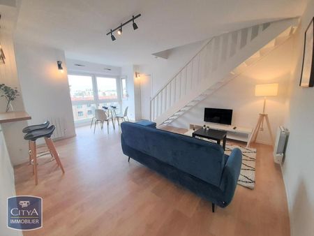 Location Appartement 4 pièces 73m² LILLE 59000 - Photo 3