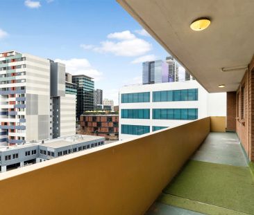 CBD LOCATION - Photo 4