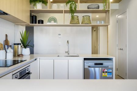 Brand New in Mount Albert! - Photo 5