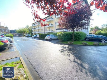 Location Appartement 2 pièces 50m² BEUVRAGES 59192 - Photo 3