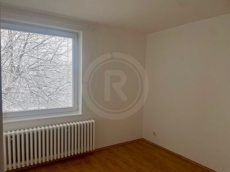 Pronájem bytu 4+kk 100 m² - Fotografie 4