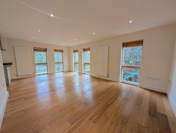 Flat to rent in Elizabeth Way, Cambridge, CB4 1BQ - Photo 3