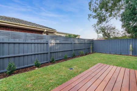 Unit 2/5 Evan Street, Box Hill North. - Photo 2