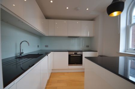 2 bedroom Apartment to rent - Photo 3