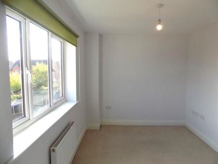 3 bedroom townhouse to rent - Photo 3