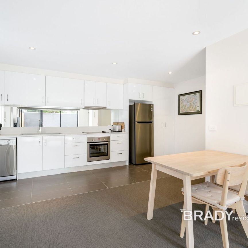 1/17 Beaumont Parade, West Footscray - Photo 1