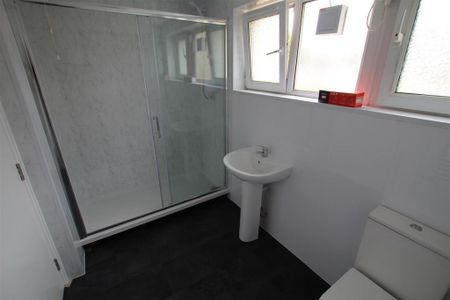 3 bedroom house to rent - Photo 5