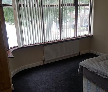 1 bedroom house share for rent in Bibsworth Avenue, Moseley, B13 - Photo 3