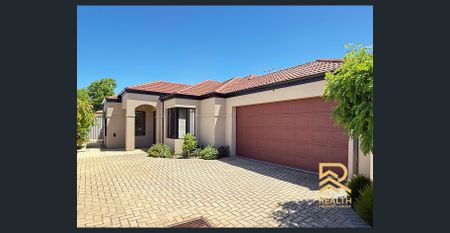 Family Comfort & Convenience in Booragoon-Applecross SHS!! - Photo 2